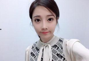 网红歌手蒋汶珊吃瓜,揭秘网红歌手的幕后故事